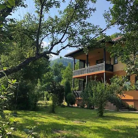Holiday With Private Pool, Land And Facilities